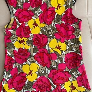 Short Sleeved Stretchy Floral Summer Shirt M/L